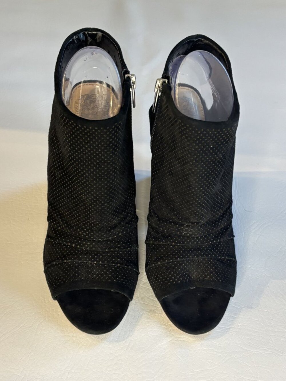 Vince Camuto Black Suede Peep-Toe Booties Size 9M Block Heel Side Zipper Closure
